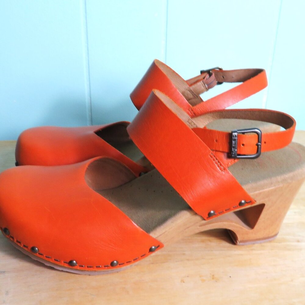dansko Mary Jane Shoes Size 10.5 ( 41 )